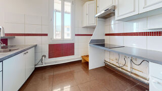  Appartement à vendre 4 pièces 83 m²