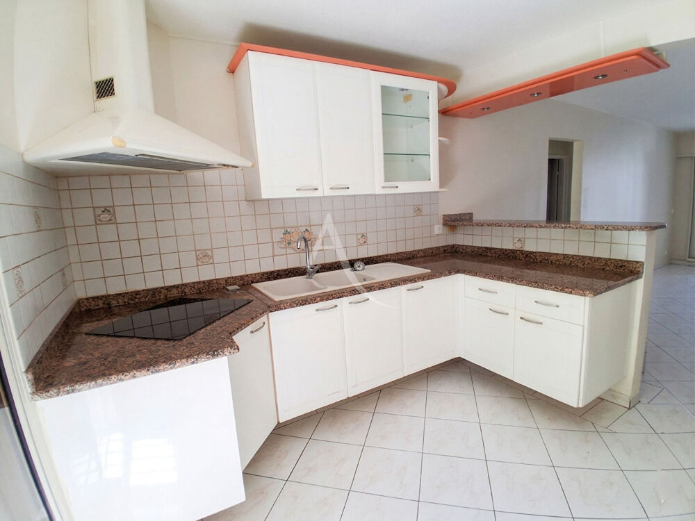Location Appartement Appartement T3 avec Terrasse ,Chateauboeuf, Fort-de-France Fort de france
