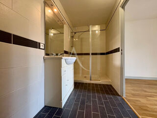  Appartement  vendre 2 pices 55 m