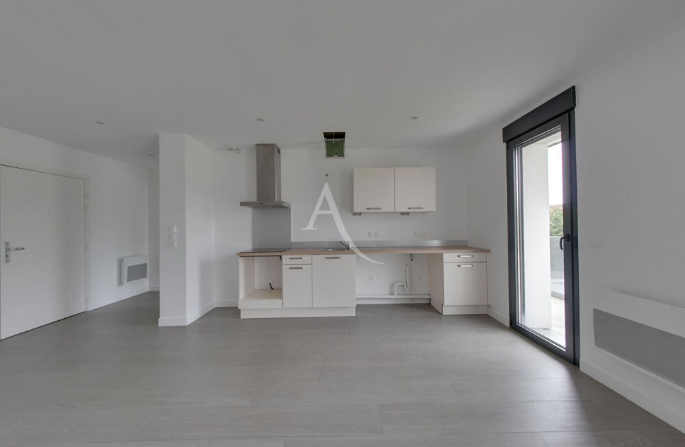 Location Appartement Appartement 3 pièces de 72.37 m² - Champigny sur Marne Champigny sur marne
