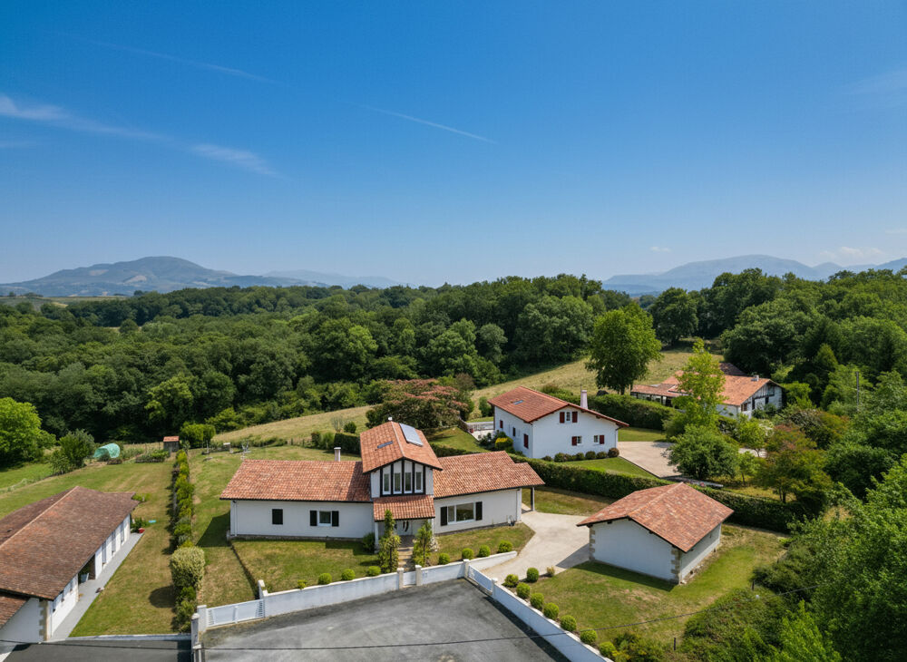 à vendre  Maison Ustaritz (64480)