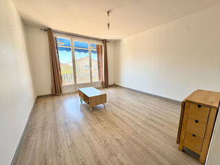  Appartement à louer 3 pièces 61 m²