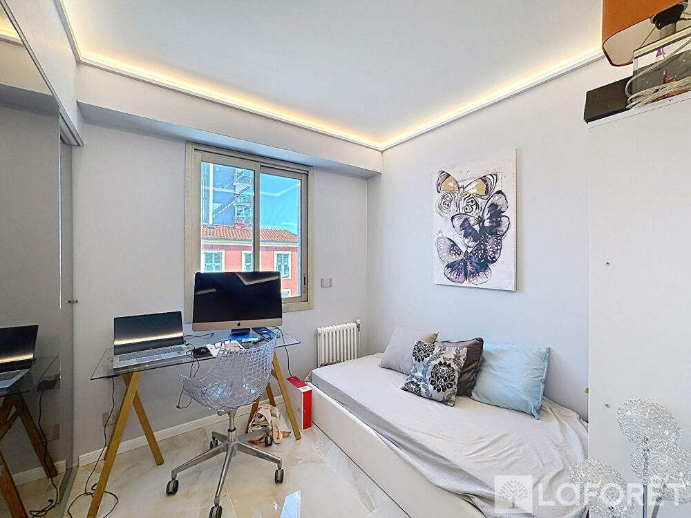à vendre  Appartement Roquebrune-Cap-Martin (06190)