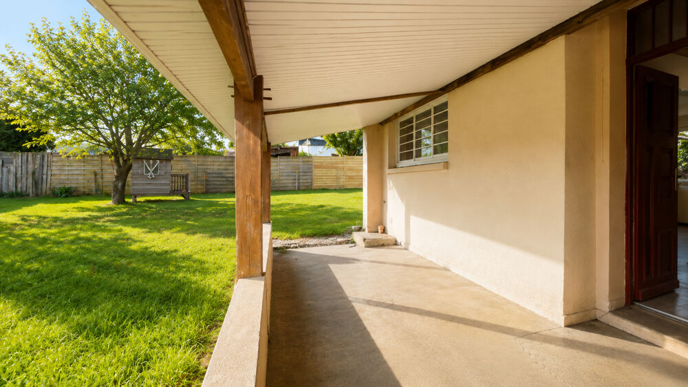 Vente Maison A VENDRE PAVILLON DE TYPE 4 AVEC GARAGE ET JARDIN - SECTEUR SAINT SAVIN Saint savin