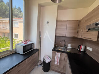  Appartement à louer 2 pièces 33 m²