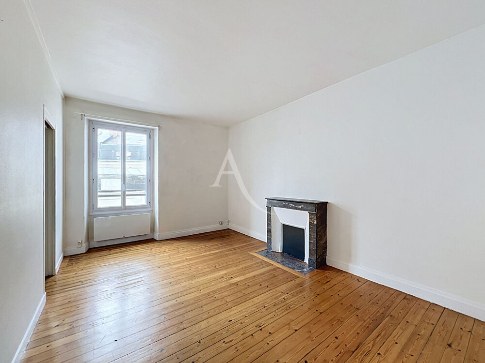 Location Appartement Appartement Angers 2 pièces 46 m² Angers