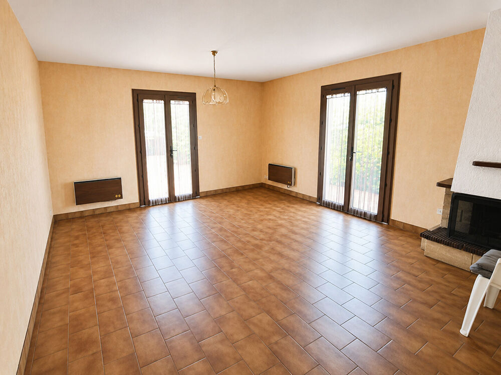 Maison Echillais 5 pièce(s) 119 m2