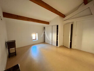  Immeuble  vendre 8 pices 300 m