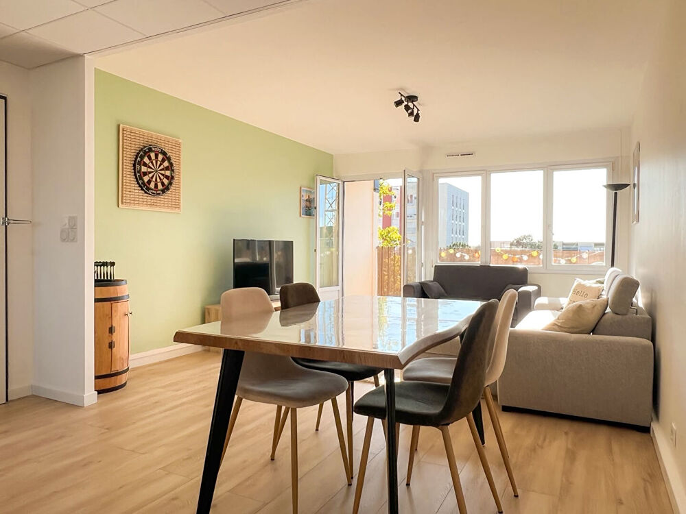 Appartement T3 de 68 m² avec balcon, cave et ascenseur - Les Ponts-de-Cé