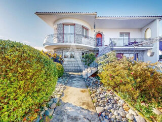  Maison � vendre 9 pi�ces 277 m�