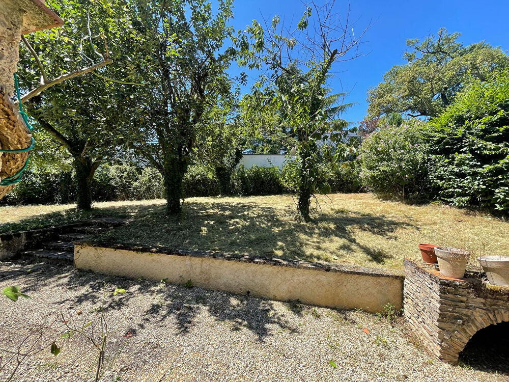 Maison de 143 m2 , au calme sur un terrain clos