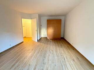  Appartement à louer 1 pièce 35 m²