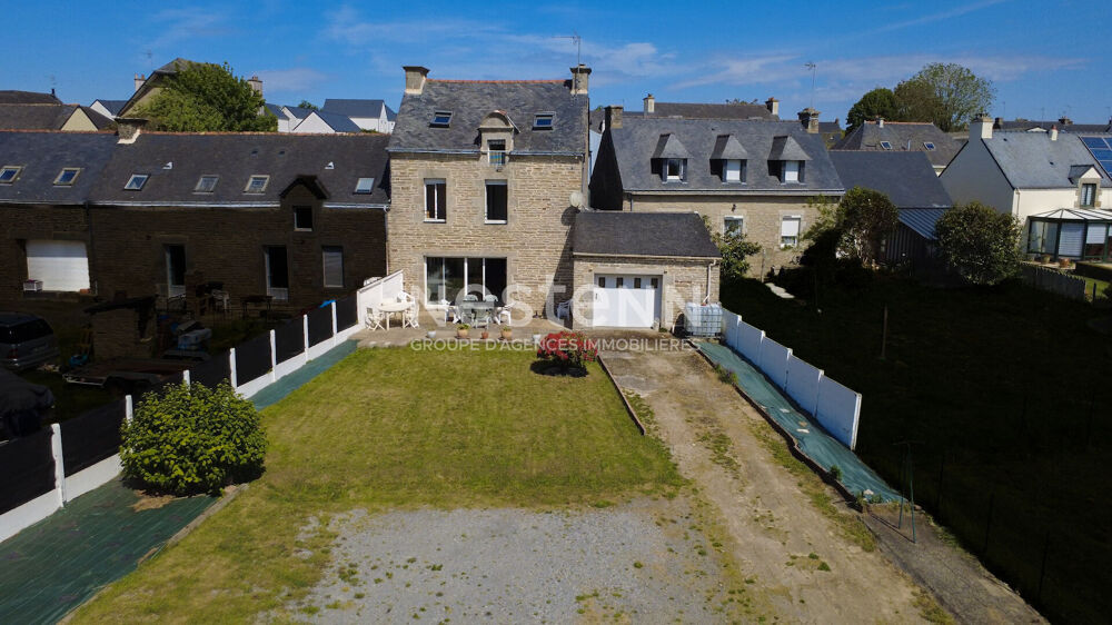 Maison 8 pièces 145 m² · à Plumelec · 145 m² · 263 750 €
