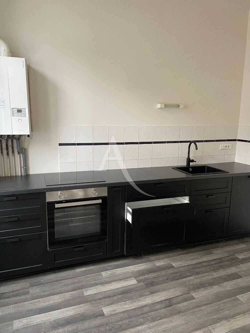 Location Appartement A LOUER LE LION D'ANGERS Bel Appt T3 au 1er étage de 59 m2 Le lion d angers