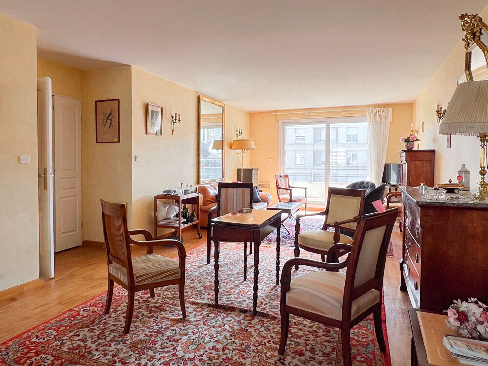 Appartement Angers Secteur Jardin du Mail - Quinconce de 164m2-Ascenseur-Garage Parking