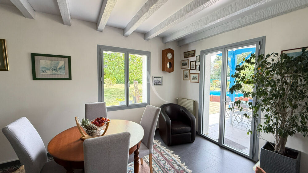 Vente Maison LA ROCHE SUR YON Maison 5 chambres sur terrain 1700 m² - EXCLUSIVITE AMANDA La roche sur yon
