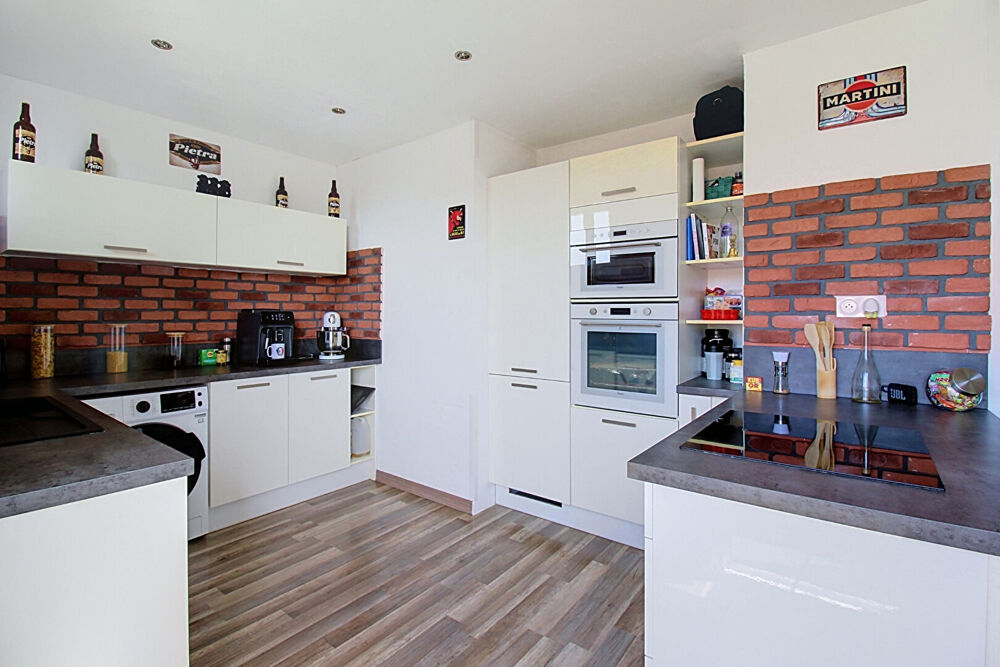 A VENDRE en exclusivité à DRAGUIGNAN Appartement T4 prêt-à-vivre, terrasses et cave