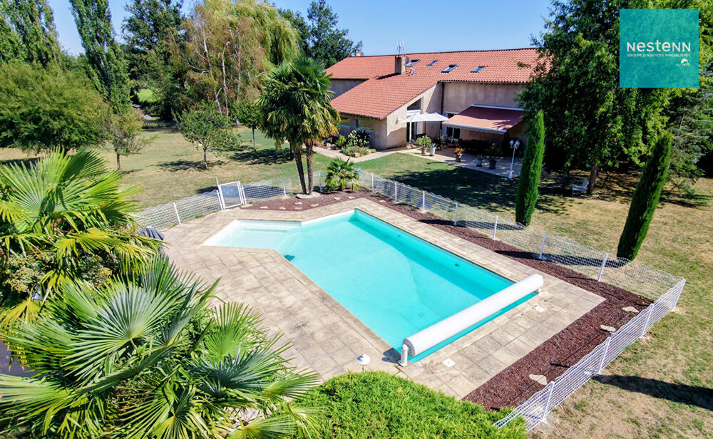 Maison 325 m² habitables - Cadre privilégié - 8000 m² environ de terrain