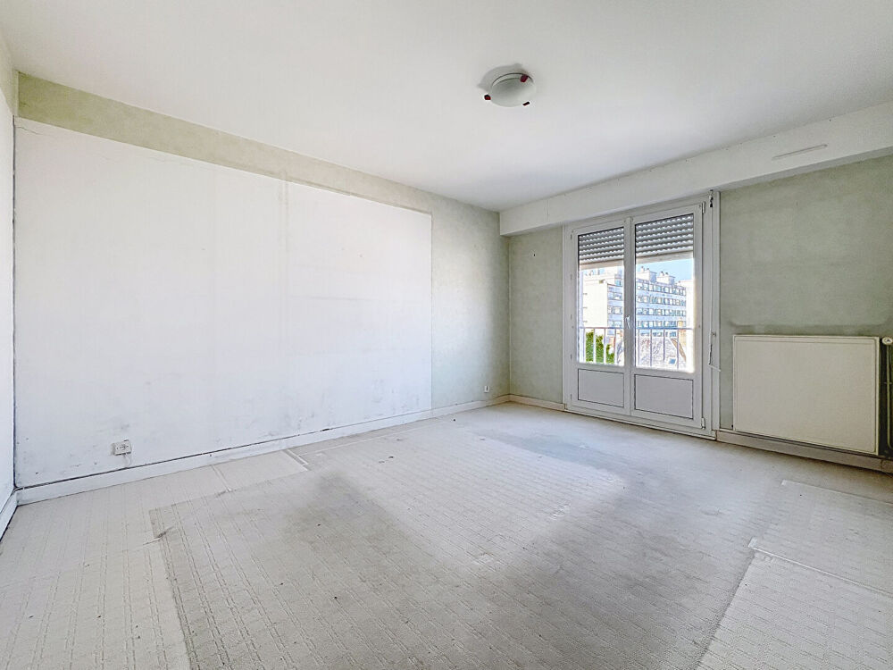 Vente Appartement Appartement  type 2 de 63 m² habitables à vendre: Quartier LES HALLES La roche sur yon