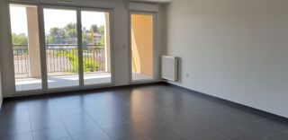  Appartement � louer 4 pi�ces 83 m�