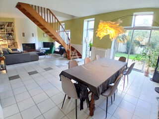  Maison � vendre 6 pi�ces 179 m�