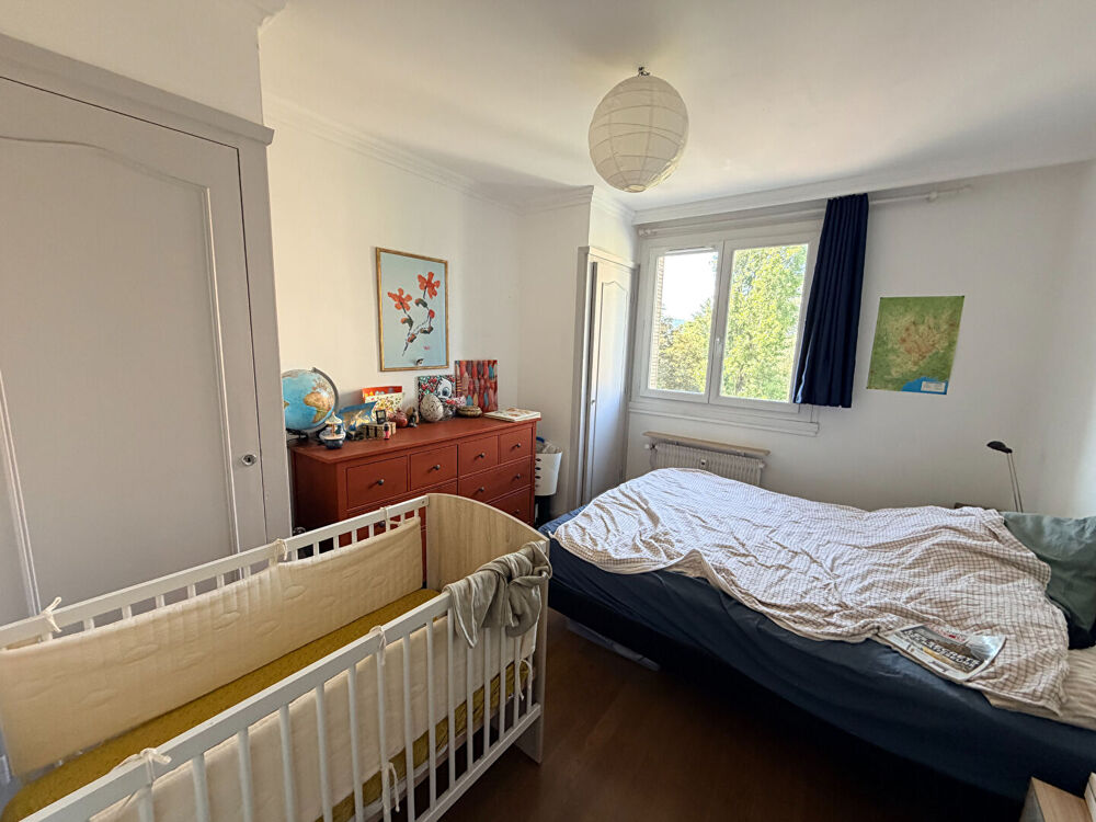 Vente Appartement SOUS COMPROMIS|Exclusivité - T3 avec balcon & garage - Cuire Caluire et cuire