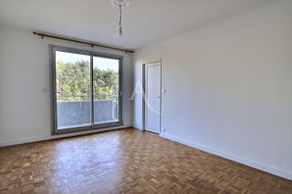  Appartement à louer 2 pièces 48 m²