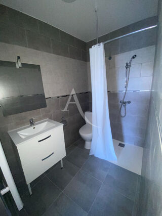  Appartement à louer 1 pièce 25 m²