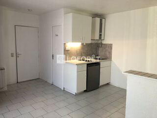  Appartement à louer 1 pièce 21 m²