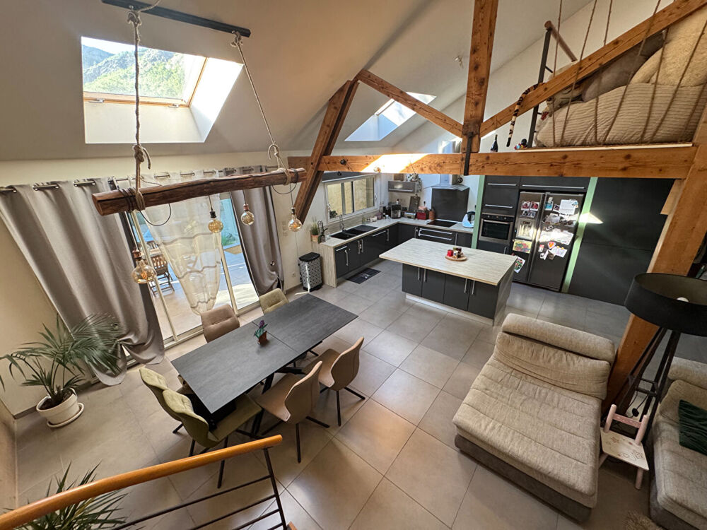 LOFT D'EXCEPTION DE 114M2 EN DUPLEX LA SAULCE