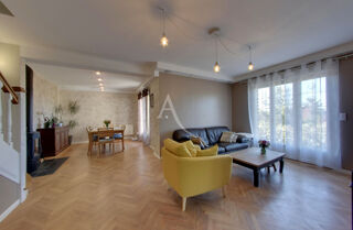  Maison à vendre 6 pièces 139 m²