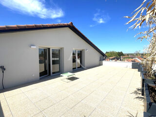 Vente Appartement Appartement  5 pièce(s) 100 m2 Dernier étage Castanet tolosan