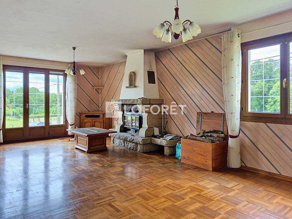 Maison Forges De Lanouee 6 pièce(s) 115 m2