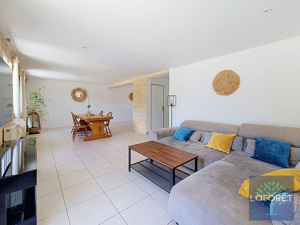 Vente Maison Pavillon familial avec piscine et spa à Morigny-Champigny Morigny champigny