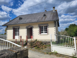  Maison  vendre 3 pices 100 m Montsurs