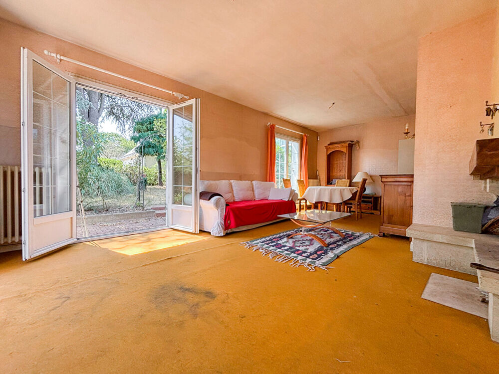 ANGERS - Maison familiale au calme avec jardin, garage et vie de plain-pied !