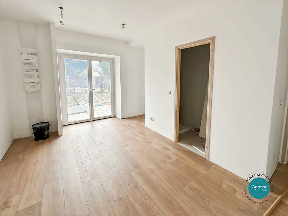 Vente Maison Maison rénovée dans le centre-ville avec jardin Saint vrain