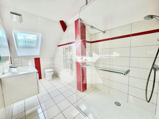  Maison � vendre 6 pi�ces 240 m�