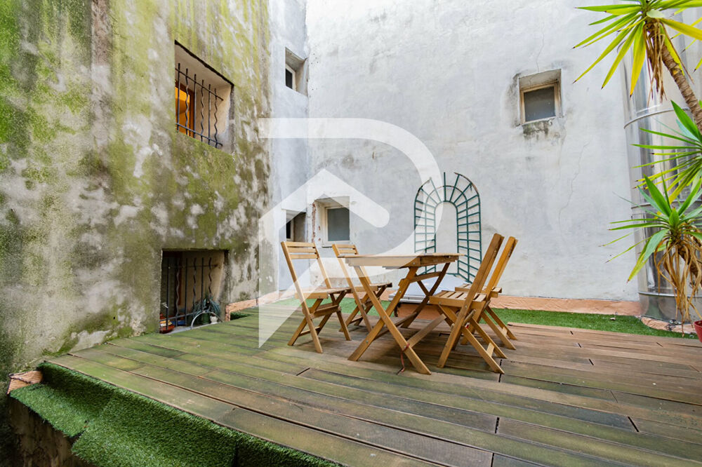 Vente Appartement Coup de coeur dans le 2ème - T3 authentique et atypique, esprit maison, avec terrasse de 24 m2 Marseille 2