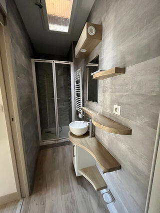  Appartement à louer 3 pièces 52 m²