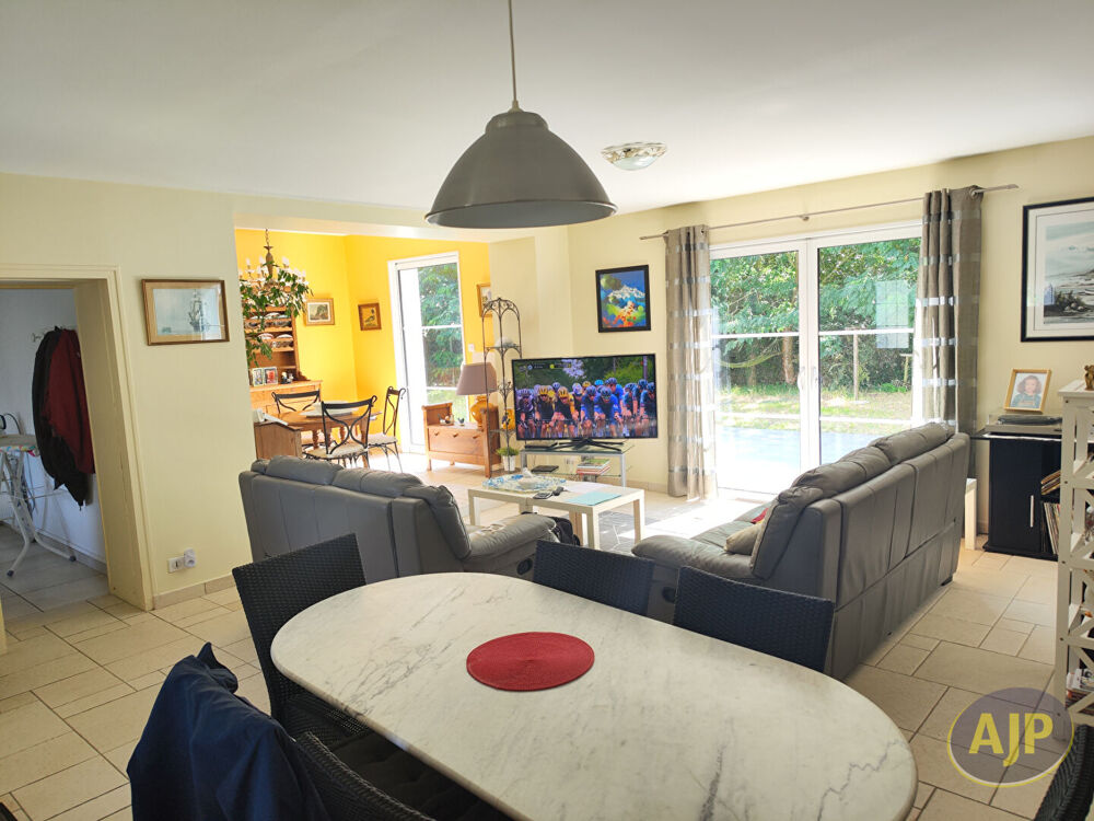 MAISON LA FAUTE SUR MER - 6 pièce(s) - 136 m2
