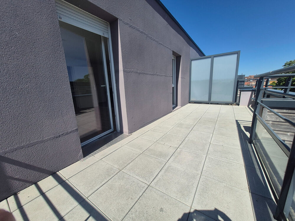 Appartement Haubourdin 2 chambres, double terrasse, parking privatif.
