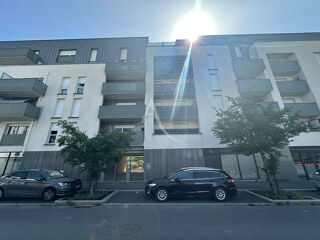  Appartement  vendre 4 pices 83 m