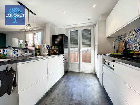  Appartement  louer 4 pices 84 m