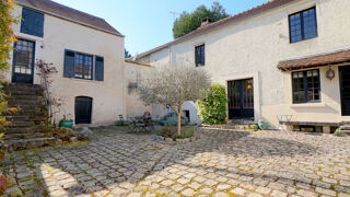  Maison à vendre 14 pièces 319 m²