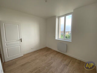  Maison à louer 4 pièces 63 m²