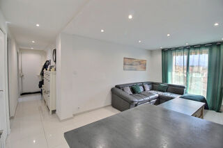  Appartement  vendre 4 pices 68 m