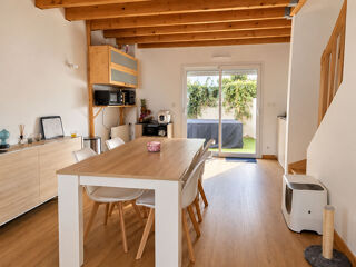  Immeuble à vendre 13 pièces 220 m²