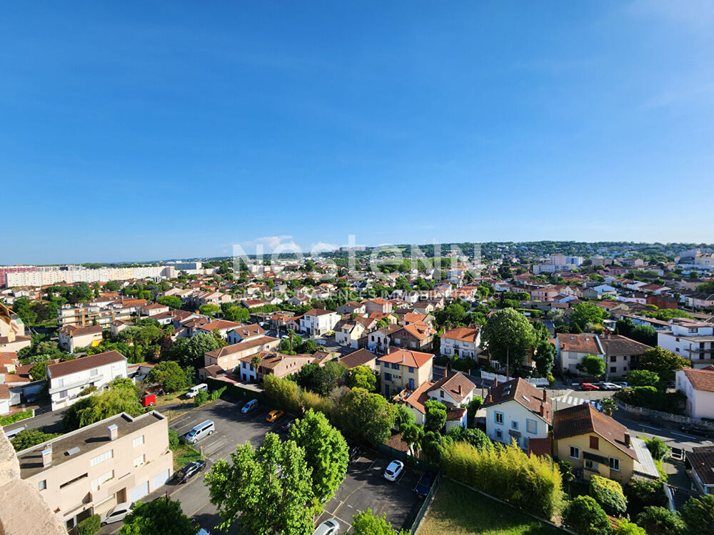 Vente Appartement TOULOUSE SAOUZELONG Appartement à vendre en dernier étage avec vue dégagée sur Toulouse - cave - parking extérieur Toulouse