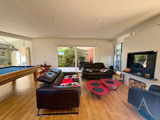  Maison � vendre 12 pi�ces 372 m�